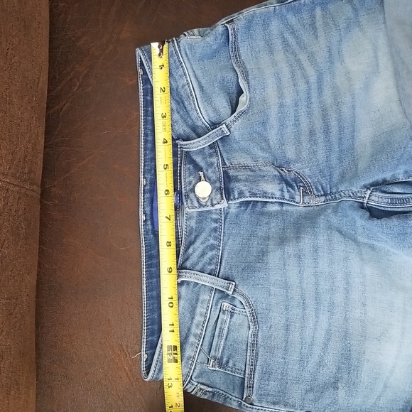 #Y - Apt. 9 Denim Jean Shorts Sz 2 Like New - Picture 4 of 9